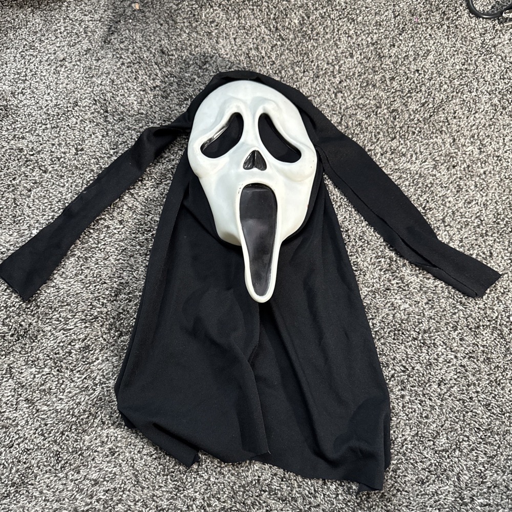 Ghost Face Scream Mask S9206 EU Easter Unlimited Fun World Vintage Halloween